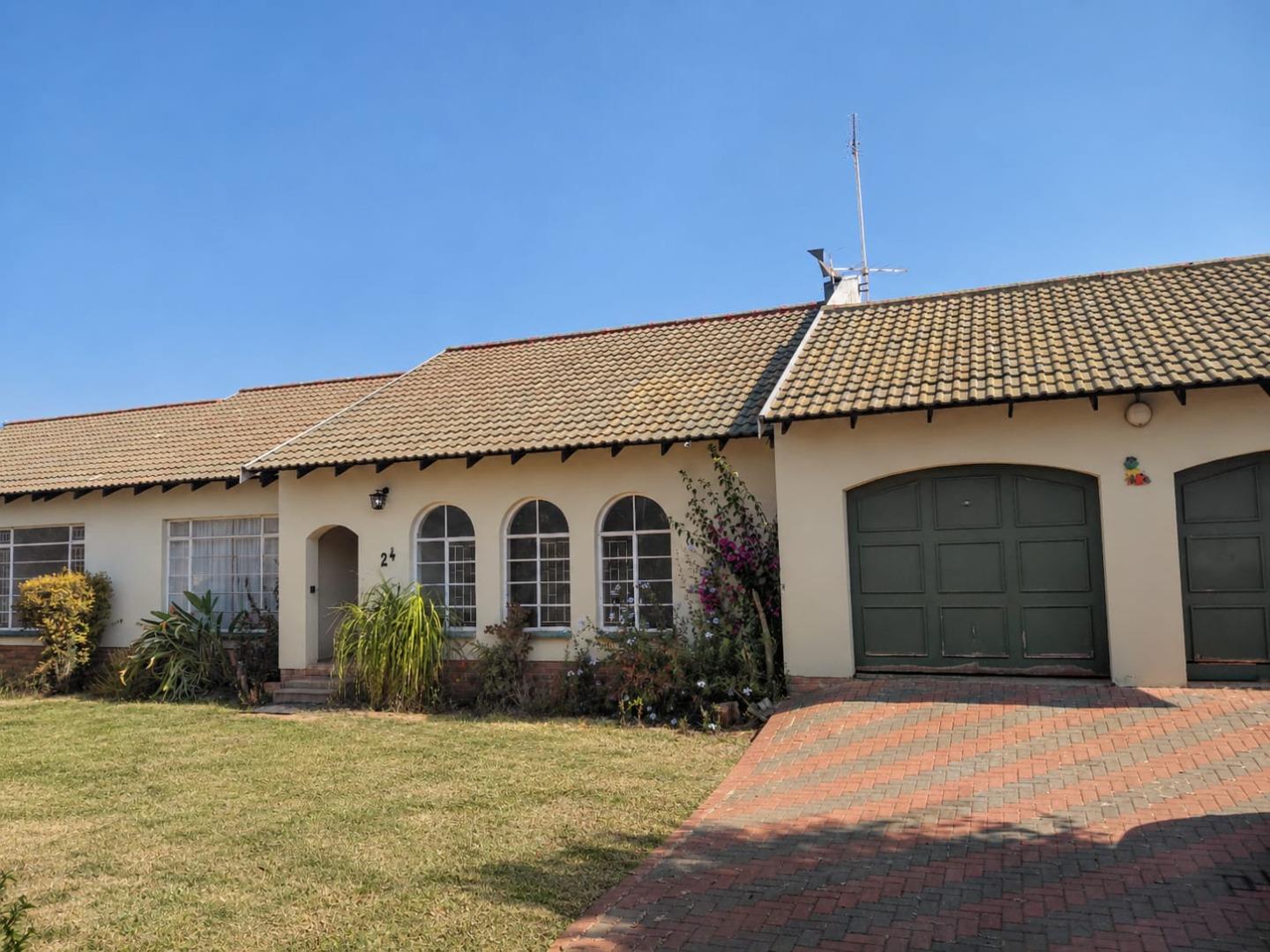 4 Bedroom House for Sale - Gauteng